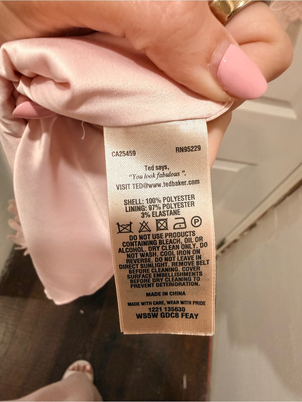 Ted Baker Pale Pink Sleeveless Shift Dress - Picture 8 of 9